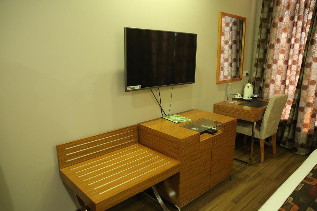 Hotel Sv Kashipur Zewnętrze zdjęcie
